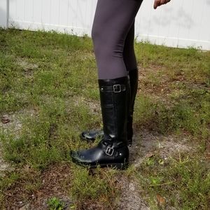 Kenneth Cole fashion boots